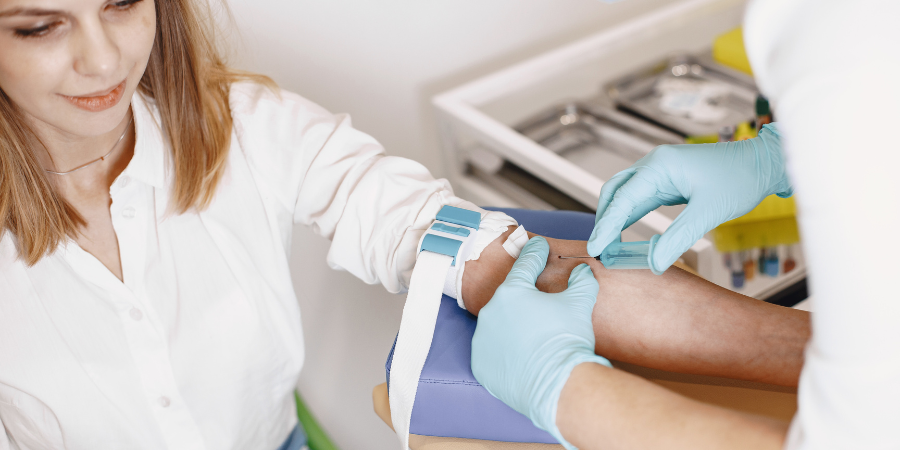 Top Diagnostic Centre - Essential diagnostic tests for women after 30 including mammogram, pap test, thyroid screening at Chandan Diagnostic Centre